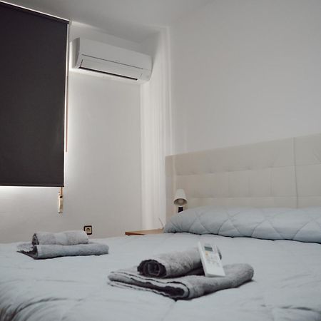 Apartamentos Maria مالقة المظهر الخارجي الصورة